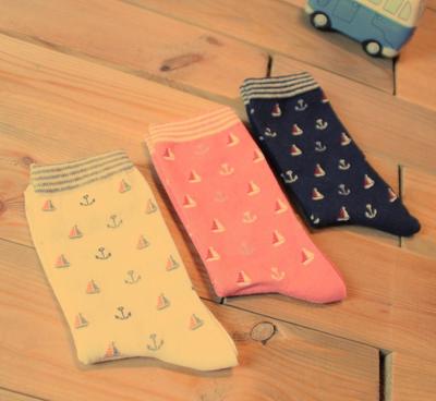 秋冬時尚之選 全棉海軍風女襪，防脫落設計盡顯貼心